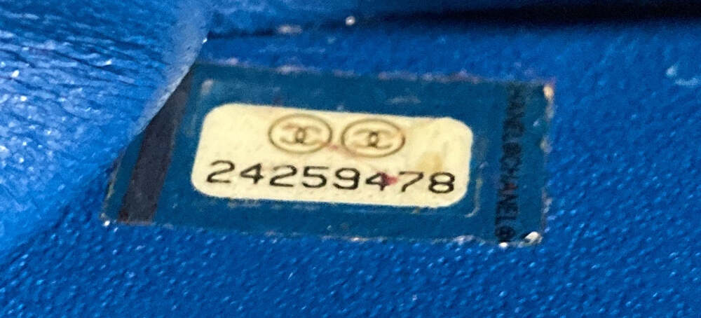 Chanel Beauty Lock Flap Bag Quilted #206022C25B - Picture 7 of 7